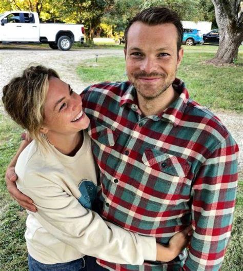 eloise mumford personal life.